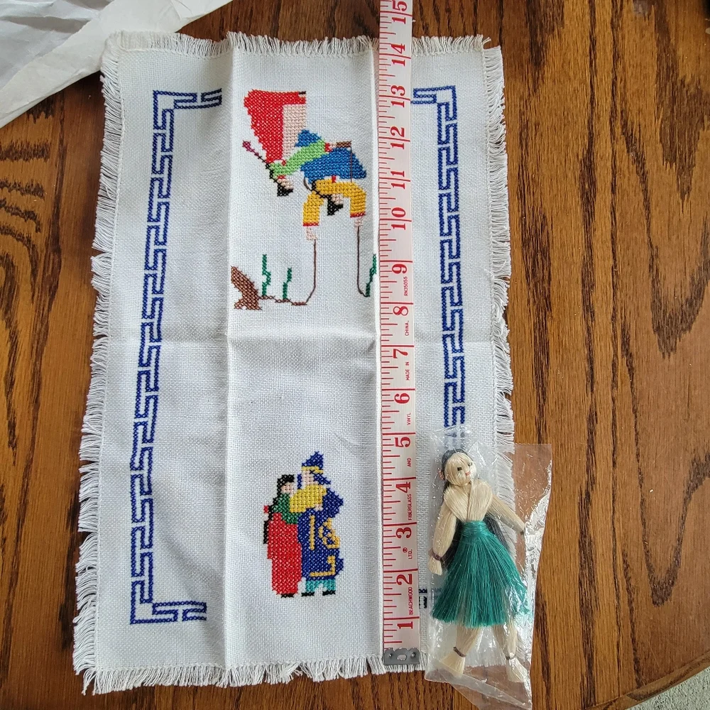 Embroidered Tea Towel  Korea Post-War  Cottage Industry Program & India Souvenir